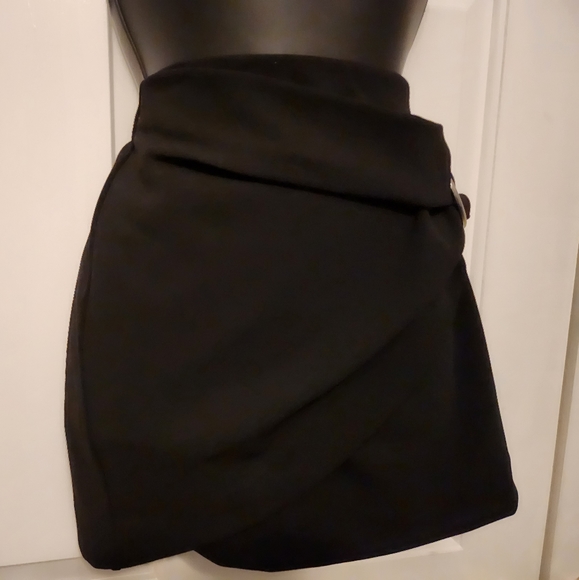 Express skirt - Picture 3 of 3